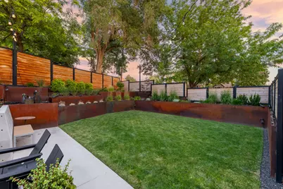 969 E 700 S, Salt Lake City, UT 84102 - Photo 15