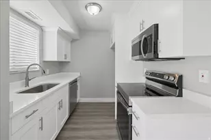 558 N Redwood Rd, Salt Lake City, UT 84116 - Photo 3