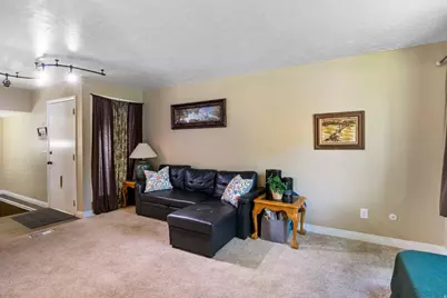 1358 Millcreek Dr #2, Ogden, UT 84404 - Photo 3