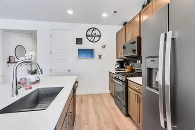 956 W 900 S, Springville, UT 84663 - Photo 9