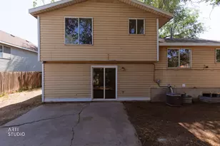 965 N Dorothea Way W, Salt Lake City, UT 84116 - Photo 27