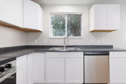 965 N Dorothea Way W, Salt Lake City, UT 84116 - Photo 11