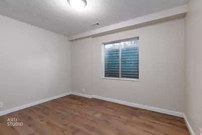 965 N Dorothea Way W, Salt Lake City, UT 84116 - Photo 25