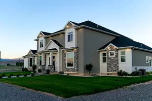 10615 W 14500 S, Axtell, UT 84621 - Photo 5