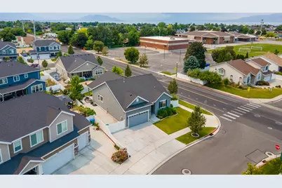 389 W 300 S, Orem, UT 84058 - Photo 33