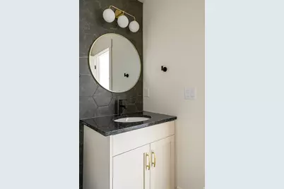 650 E 250 N, Providence, UT 84332 - Photo 35
