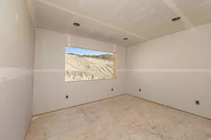 650 E 250 N, Providence, UT 84332 - Photo 31