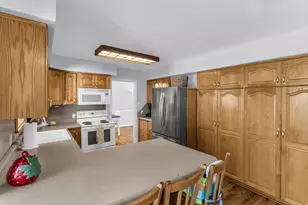6207 W 3500 S, West Valley, UT 84128 - Photo 13