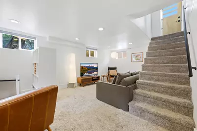 2441 S 800 E, Salt Lake City, UT 84106 - Photo 15