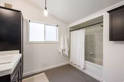 1050 S Denver St E, Salt Lake City, UT 84111 - Photo 17