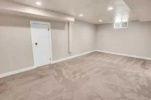 625 Darling St, Ogden, UT 84403 - Photo 17