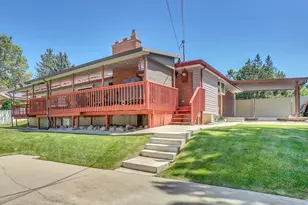 2505 E Robidoux Rd, Sandy, UT 84093 - Photo 51