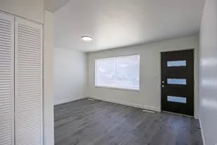 4560 W 5540 S, Kearns, UT 84118 - Photo 5
