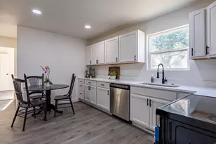 4560 W 5540 S, Kearns, UT 84118 - Photo 9