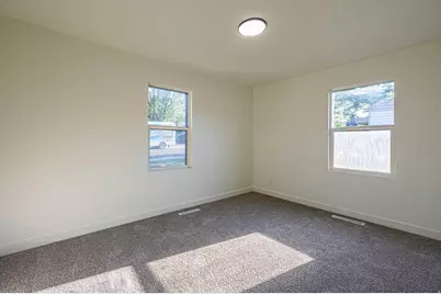 4560 W 5540 S, Kearns, UT 84118 - Photo 15