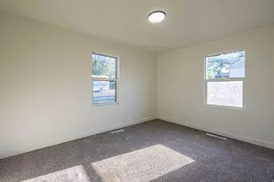 4560 W 5540 S, Kearns, UT 84118 - Photo 15