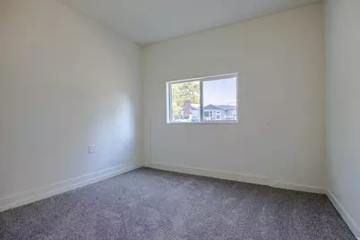 4560 W 5540 S, Kearns, UT 84118 - Photo 21