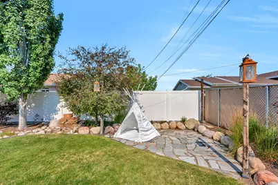 871 E 500 S, Orem, UT 84097 - Photo 31