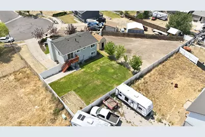 7958 W Bridgton Dr S, Magna, UT 84044 - Photo 35