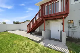 7958 W Bridgton Dr S, Magna, UT 84044 - Photo 31