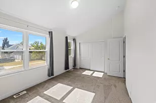87 N Perth St, Saratoga Springs, UT 84043 - Photo 27