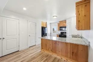 2460 W 450 N, Tremonton, UT 84337 - Photo 9