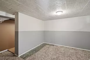 355 E 825 N, Centerville, UT 84014 - Photo 29