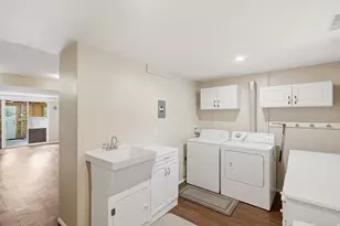 355 E 825 N, Centerville, UT 84014 - Photo 27