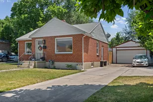 697 37th St, South Ogden, UT 84403 - Photo 3
