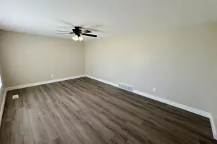 1105 Mala Dr, Layton, UT 84041 - Photo 3