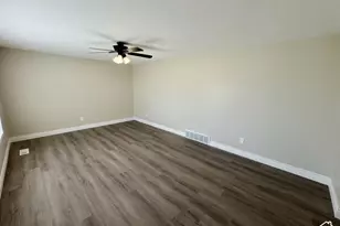 1105 Mala Dr, Layton, UT 84041 - Photo 3