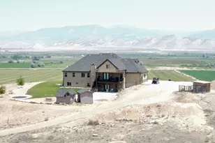 949 N 310 W, Redmond, UT 84652 - Photo 11