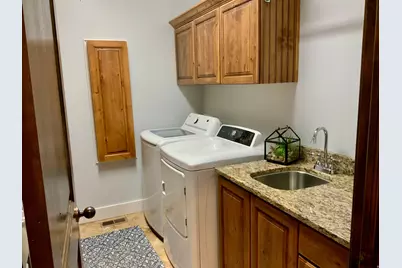949 N 310 W, Redmond, UT 84652 - Photo 45
