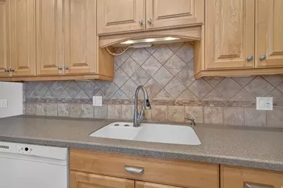 4921 W Choctaw Ave, West Valley, UT 84120 - Photo 9