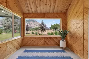 715 E 1700 N, Mapleton, UT 84664 - Photo 33