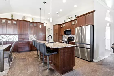 550 W 3950 S, Riverdale, UT 84405 - Photo 5