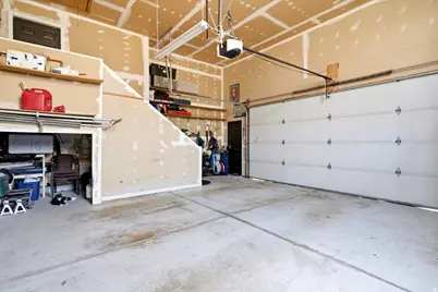 550 W 3950 S, Riverdale, UT 84405 - Photo 29