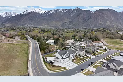 562 W Dally Dr, Alpine, UT 84004 - Photo 3