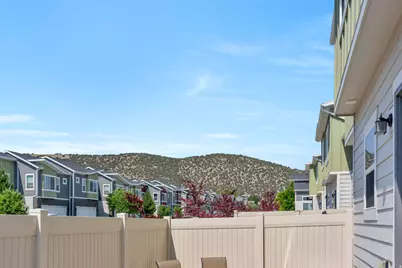 4316 E Grassland Way, Eagle Mountain, UT 84005 - Photo 27