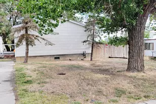 570 Pinion St, Sunnyside, UT 84539 - Photo 3