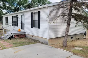 570 Pinion St, Sunnyside, UT 84539 - Photo 5