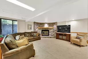 2801 E Valley View Ave, Holladay, UT 84117 - Photo 23