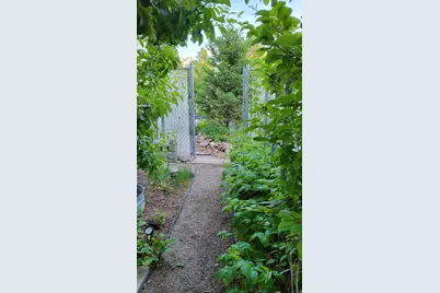 2443 N 950 W, Layton, UT 84041 - Photo 33
