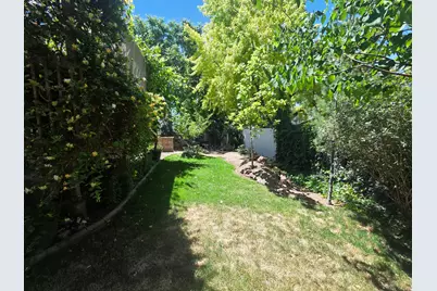 2443 N 950 W, Layton, UT 84041 - Photo 27