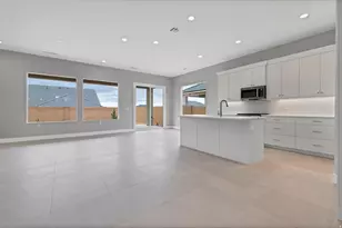 992 W Frank Ave, Toquerville, UT 84774 - Photo 7