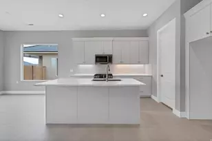 992 W Frank Ave, Toquerville, UT 84774 - Photo 11
