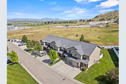 227 E 700 N, Smithfield, UT 84335 - Photo 21