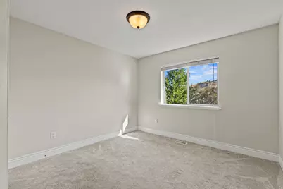 227 E 700 N, Smithfield, UT 84335 - Photo 15