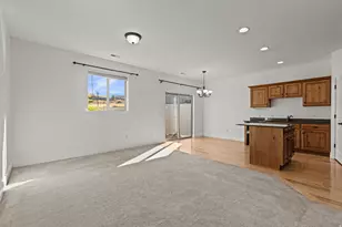 227 E 700 N, Smithfield, UT 84335 - Photo 3