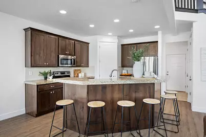 2031 S 900 E, Lehi, UT 84043 - Photo 9